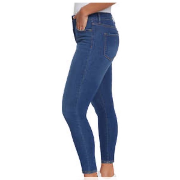 Jessica Simpson Women's High Rise Ankle Jean sz 10 - Still in unopened pkg - Picture 4 of 4